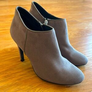 Xappeal grey suede heeled booties, size 7, worn 3-4 times, great condition!